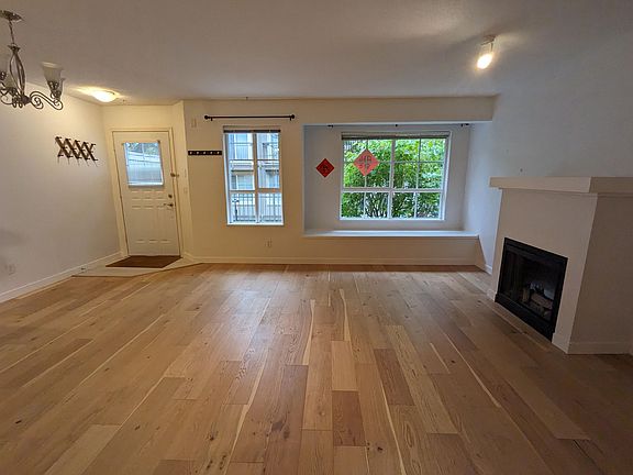 5th image of 7088 17th Ave #49