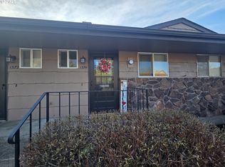 1374 SE Court Ave #10, Roseburg, OR