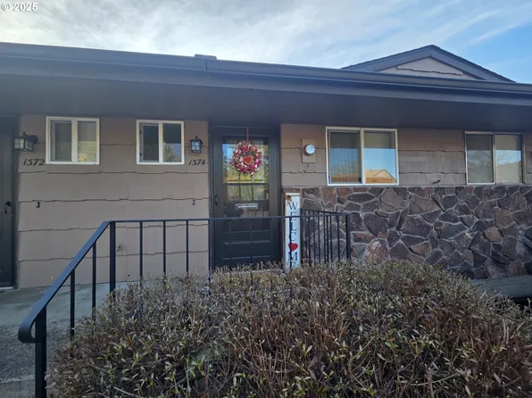 1374 SE Court Ave #10, Roseburg, OR 97470