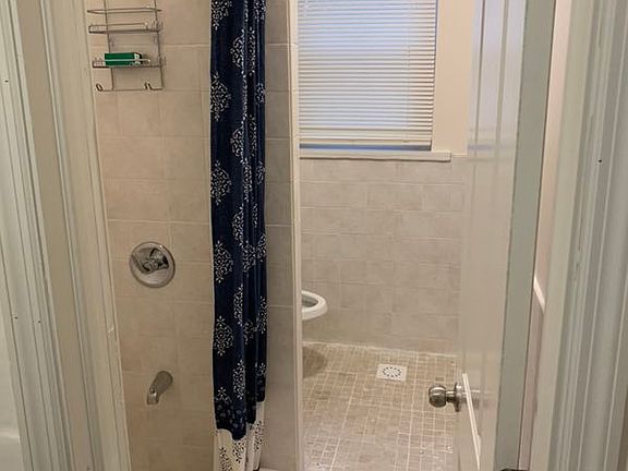 2nd image of 6657 Vandike St