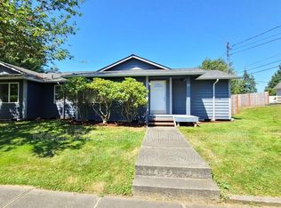 1907 Chestnut St UNIT B, Everett, WA 98201