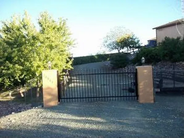 20941 E Valley View Ln, Cordes Lakes, AZ 86333