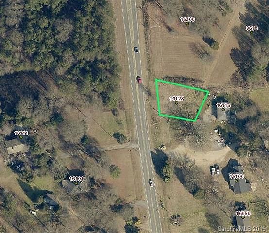 2nd image of 16128 Statesville Rd