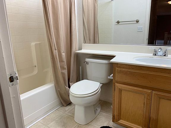 5th image of 2867 Valcourt Way