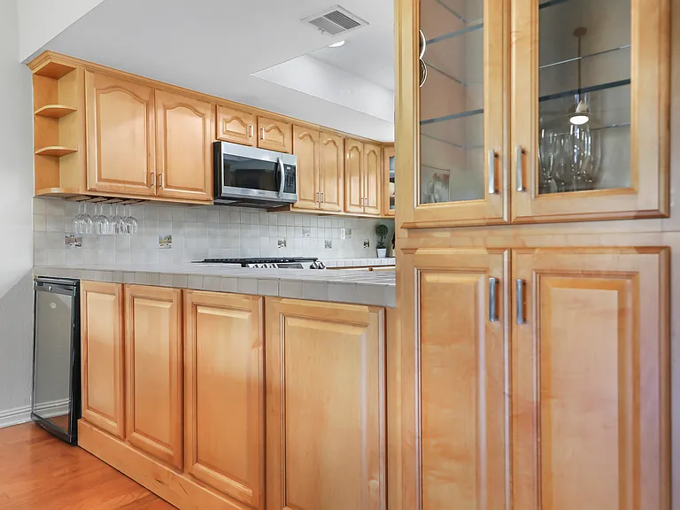 166 Wimbledon Ct — Photo 9