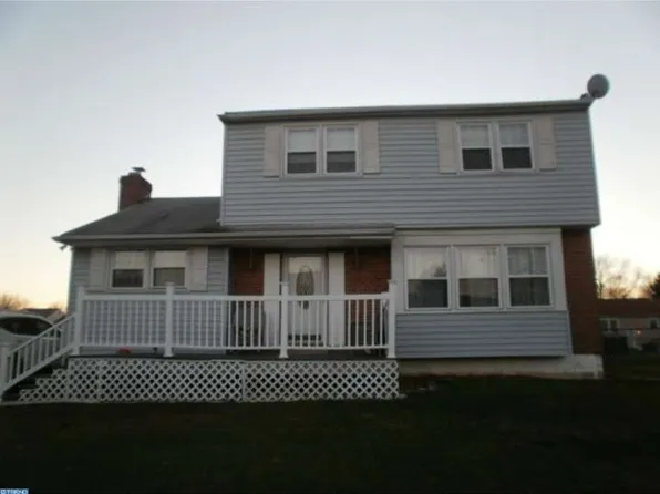 7 Rivanna Rd, New Castle, DE 19720