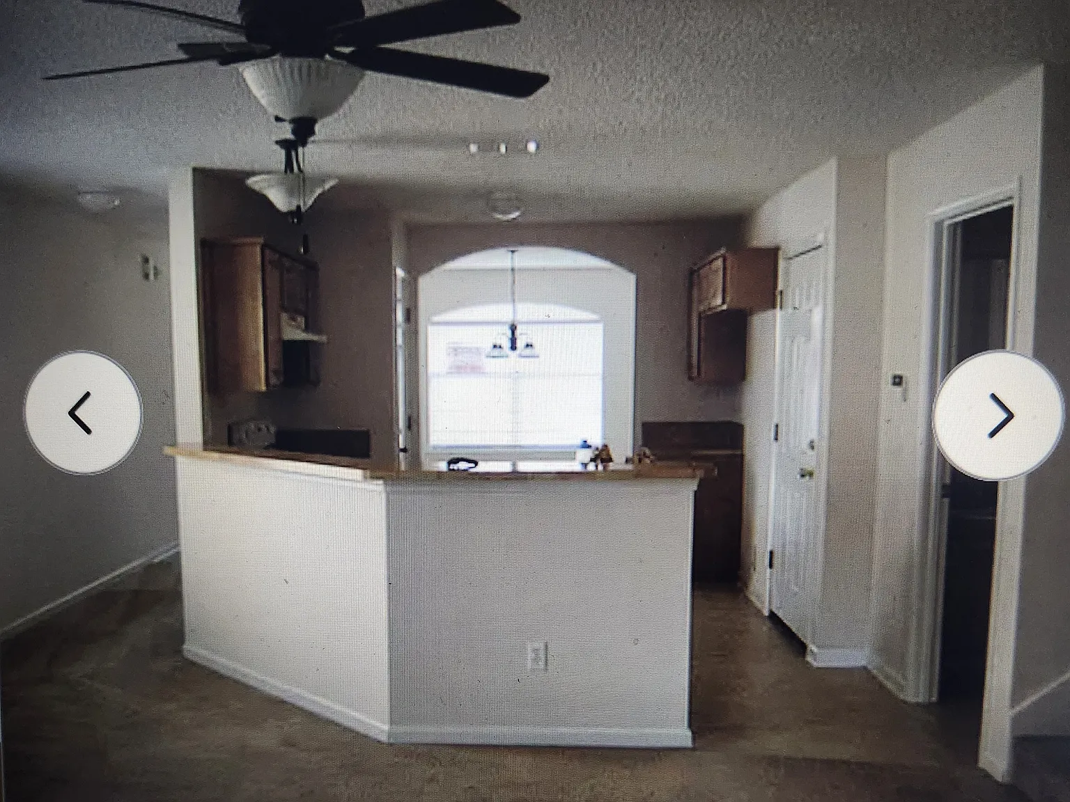 4 bed, 1590 sqft, $1,800 — Photo 2