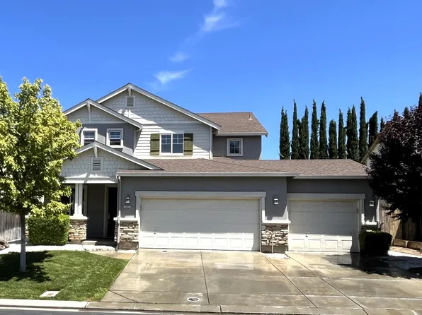 13211 Rivercrest Dr, Waterford, CA 95386