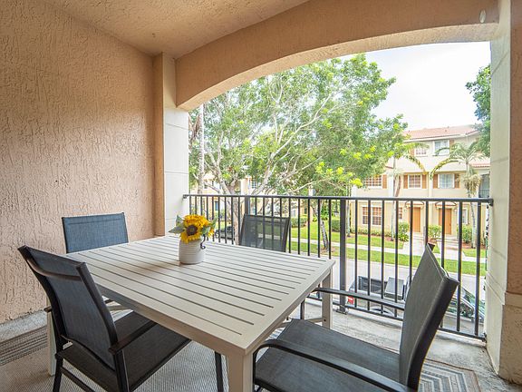 4th image of 4542 Danson Way