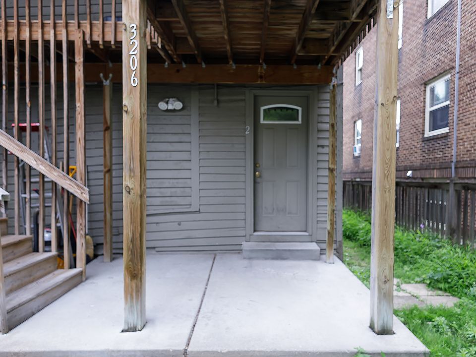 1st image of 3206 Bryant Ave S APT 2