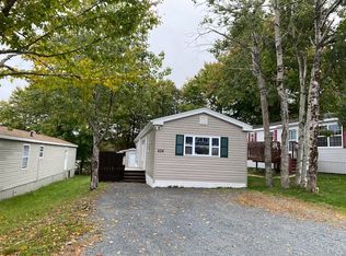 624 Macdonald St, Beaver Bank, NS B4E1N3