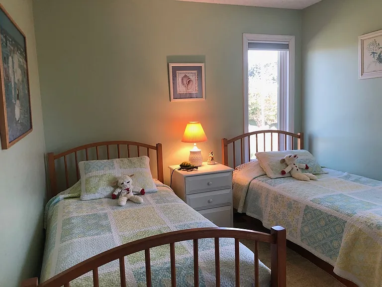 4 Rehan Ave — Photo 9