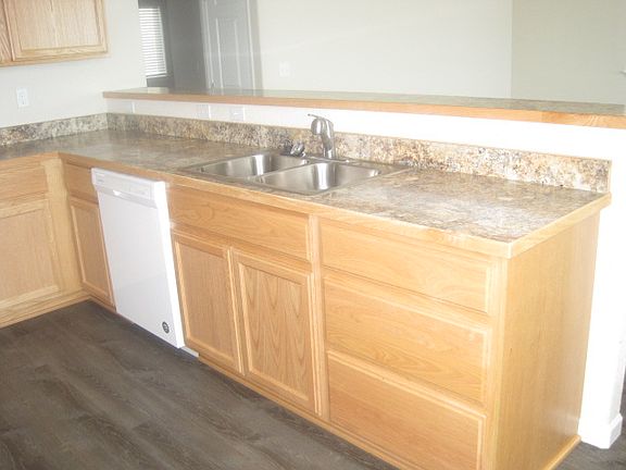5th image of 4625 Harbor Vista Blvd #A