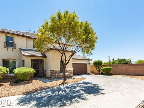 3rd image of 1467 Le Luberon Ct