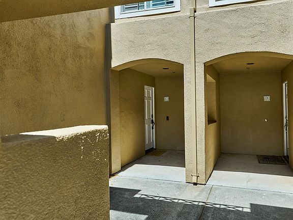 3rd image of 6921 Rodling Dr Unit C