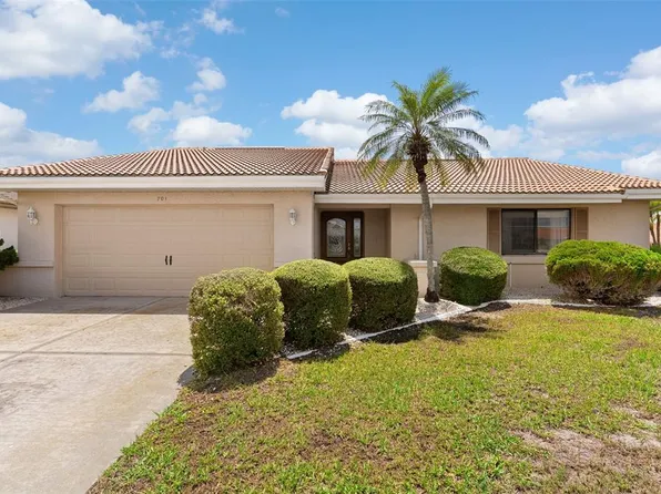 701 Baltusrol Way, Sun City Center, FL 33573