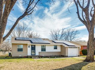 811 Turner St, Cleburne, TX 76033