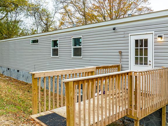 2nd image of 1761 Cottage Hill Cir