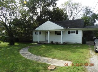 533 E College St, Pulaski, TN 38478