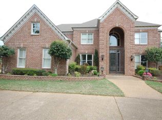 590 Dusk Ridge Rd, Collierville, TN 38017
