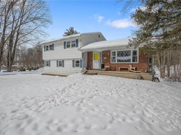 29 Loomis Ter, Phoenix, NY 13135