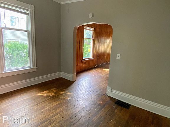 4th image of 306 Hollister Ave SE APT 1