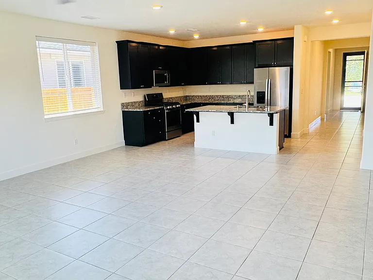 1151 Dapple Dr — Photo 13