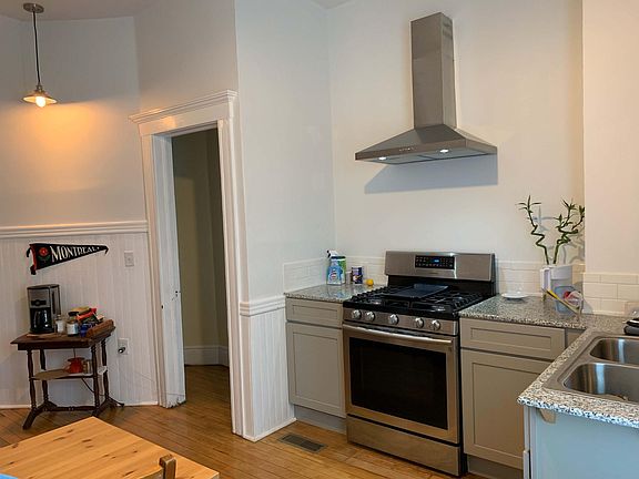 2nd image of 210 Green St #2