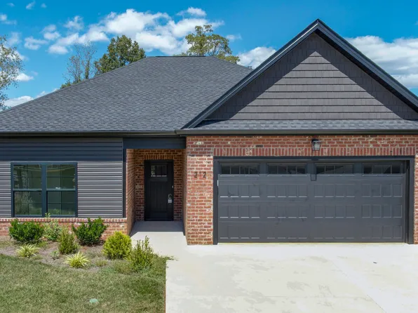 212 Dry Kiln Ct, Johnson City, TN 37615