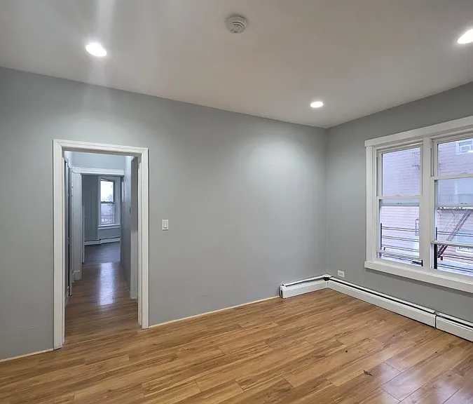 8 Garfield St — Photo 7