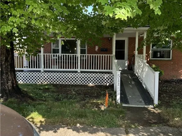 511 24th St, Dunbar, WV 25064