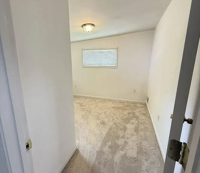 4272 Allison Cir — Photo 34