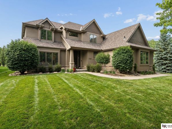 17404 Harney St, Omaha, NE 68118