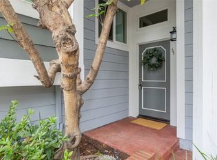 3046 Kittendale Bay #17, Costa Mesa, CA 92626