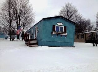 134 Manor Hill Dr, Eden, WI 53019
