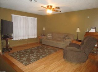 1259 Lectric Ln, Zanesville, OH 43701