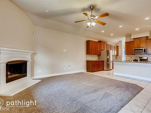 5th image of 15613 Cornwallis St