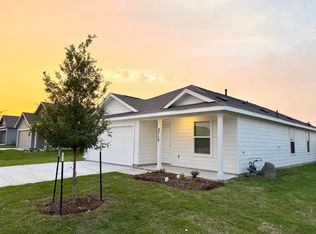 3715 Longleaf Dr, Sherman, TX 75092