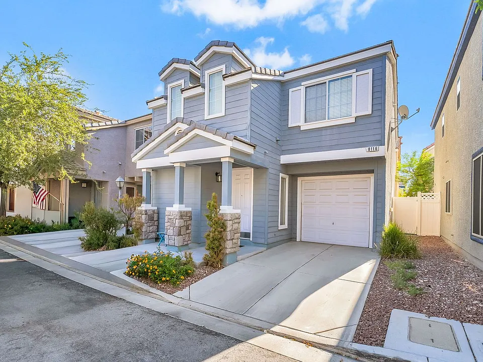 8116 Golden Flowers St