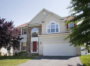 322 Brushwood Dr, Owings Mills, MD 21117