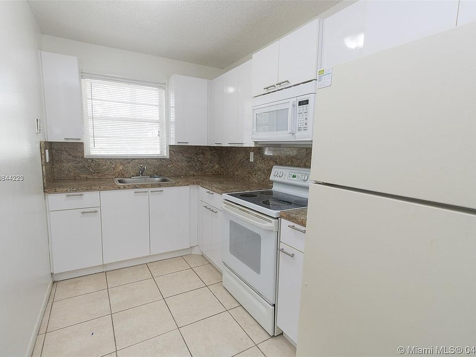 1st image of 2401 Van Buren St APT 23