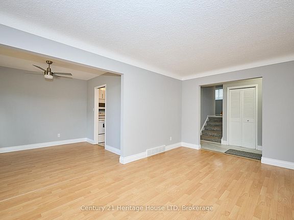 5th image of 3810 Orlando Dr