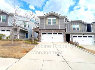 2613 Market St, Charlotte, NC 28215