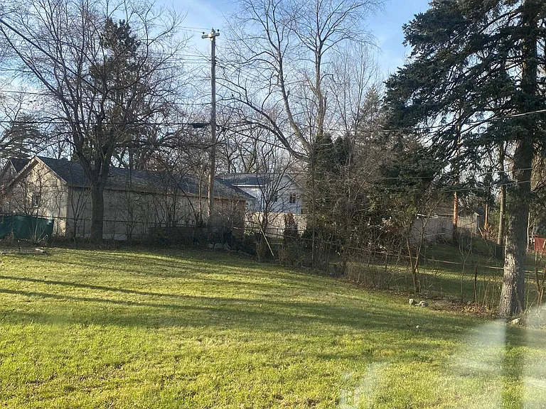 3273 Pirrin Dr — Photo 8