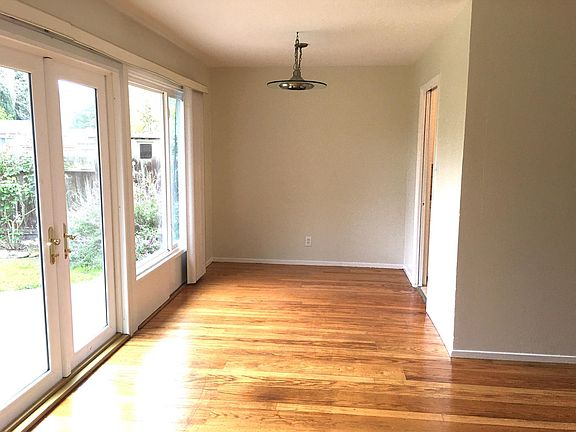 4th image of 766 Morse Ave