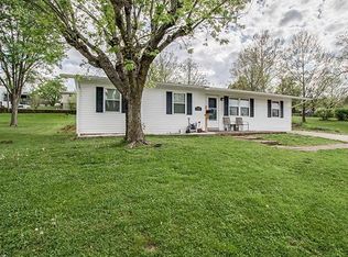 731 Lansdowne St, De Soto, MO 63020