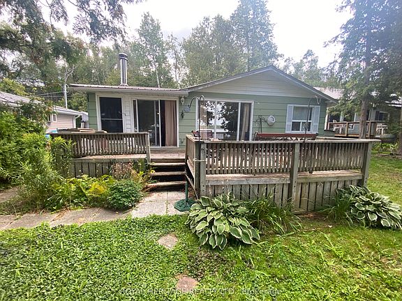 5th image of 80 Parker Dr