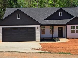 195 Susans Rd, Gaffney, SC 29341