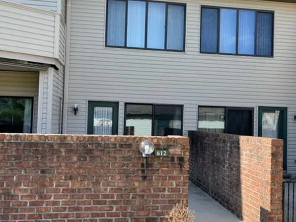 612 Cherrington Dr, Harrisburg, PA 17110