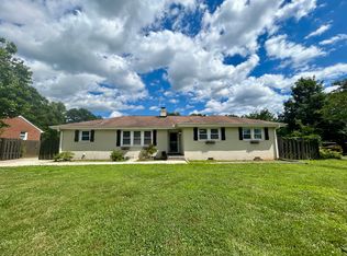 15 W Golden Strip Dr, Mauldin, SC 29662
